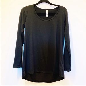 LulaRoe | Rare Black Lynnae Top | Size Small